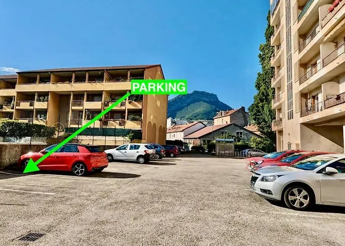 Excellent T2 - Moderne&tout Equipé Avec Parking Apartamento Grenoble